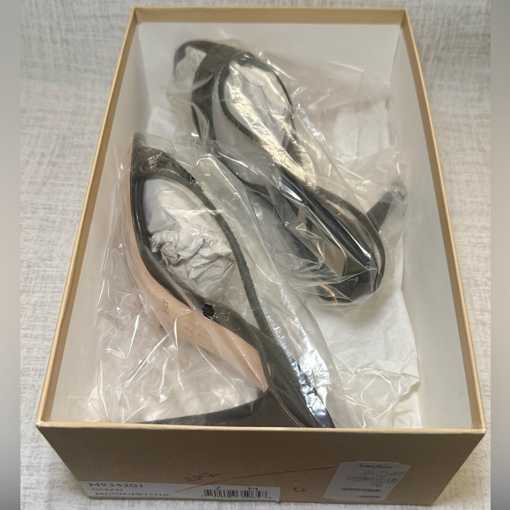 Vintage Michael Kors Ocean Strappy Heels in Bronze Metallic, Size 7 - Picture 12 of 14